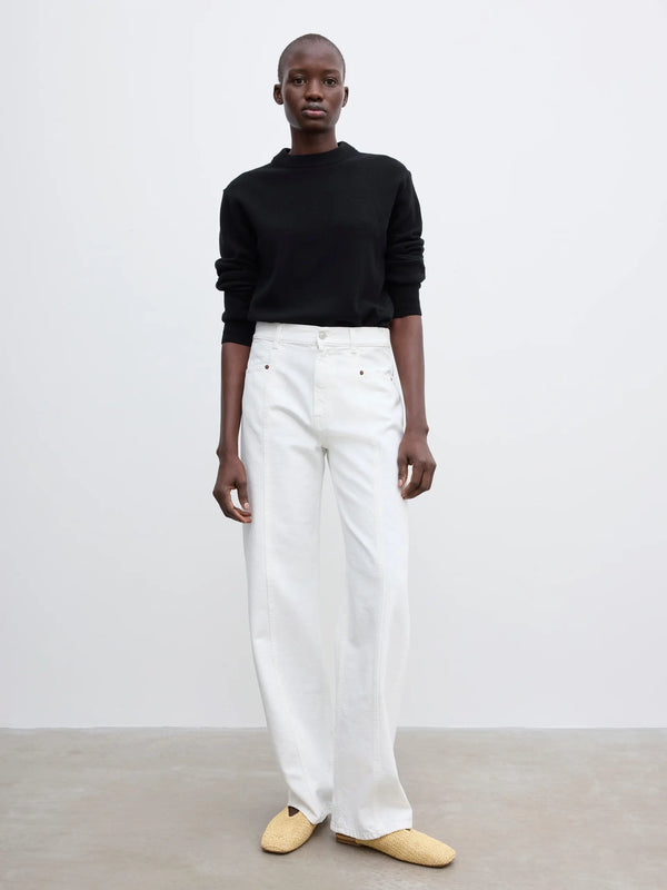 Loose fit denim