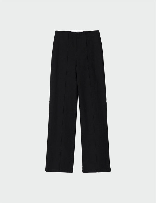 Madisson - Comfy Denim