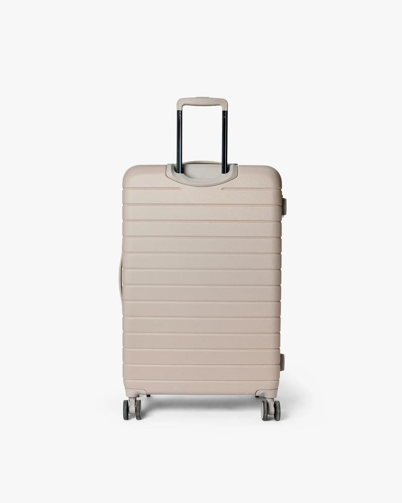 Large 28" Tonal Logo Check-In Koffert