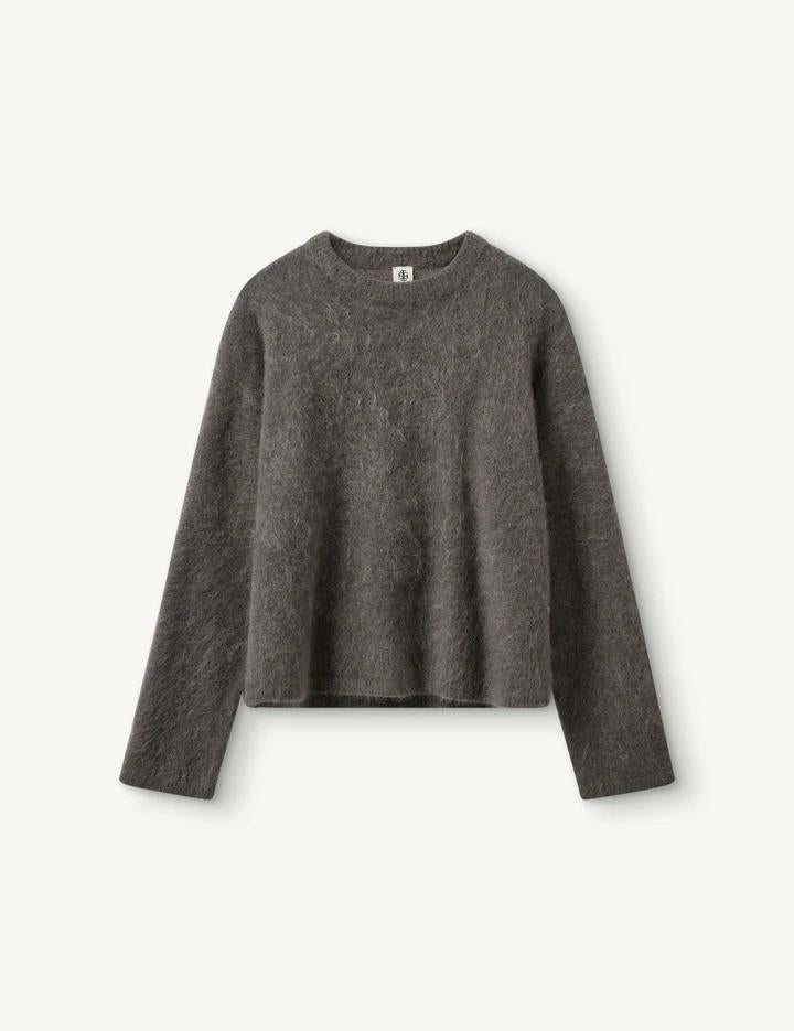 Roma Boyfriend Sweater