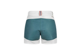Amundsen 5Incher Field Shorts W i offwhite og stormy blue, sett bakfra med rød signaturlomme