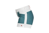 Amundsen 5Incher Field Shorts W i offwhite og stormy blue, sett fra siden med rød signaturlomme