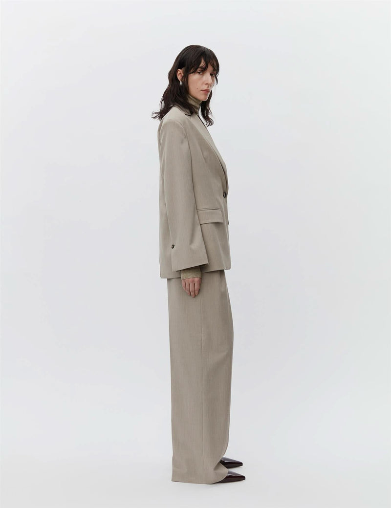 Ezra - Classic Wool Blend