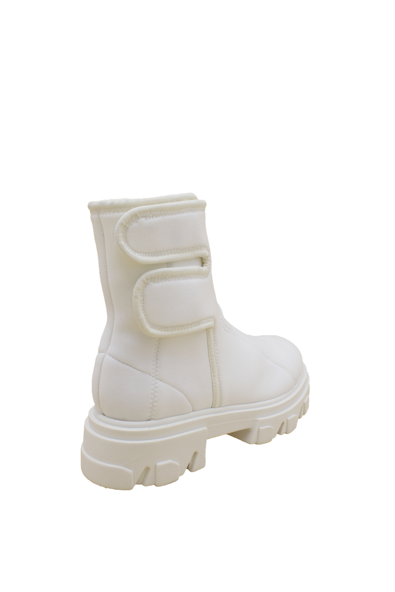 GIA 9 Strap Boot