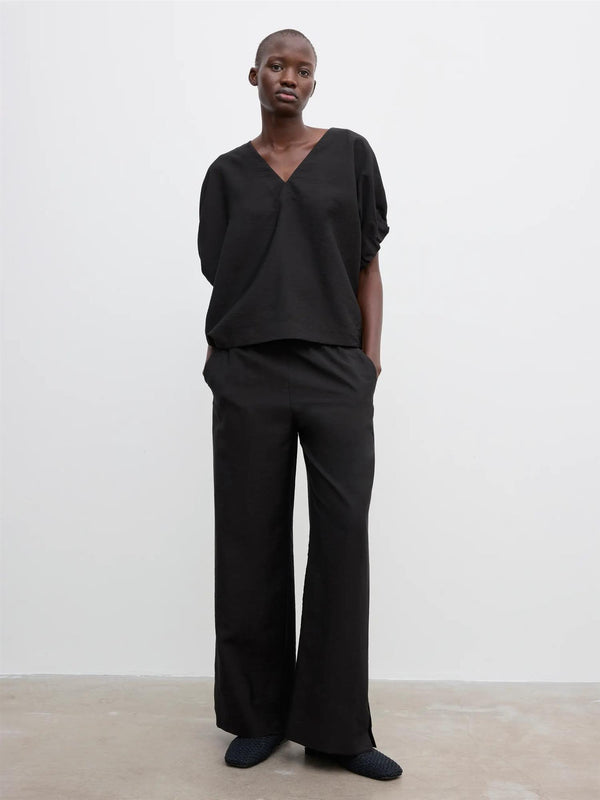 Rouched V-Neck Top