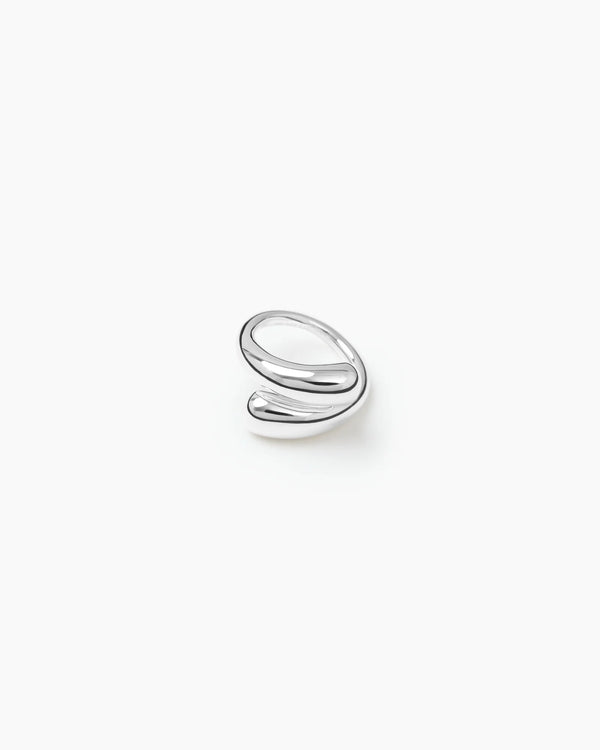 THE VICTORIA RING