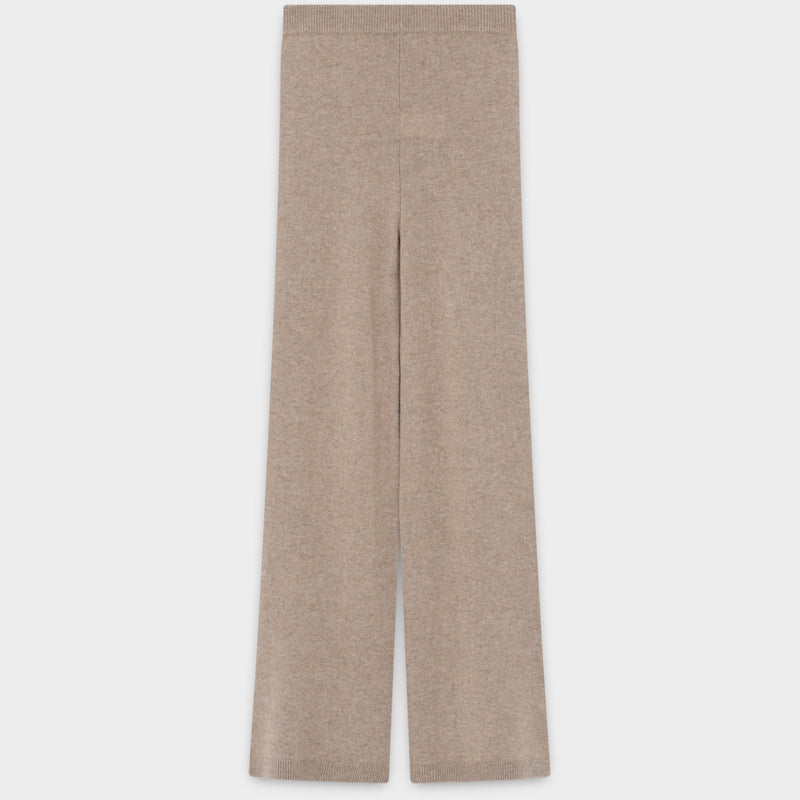 Nevin - Medium Soft Wool