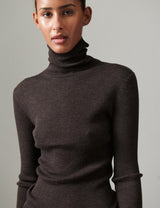 Sierra Turtleneck - Daily Elements