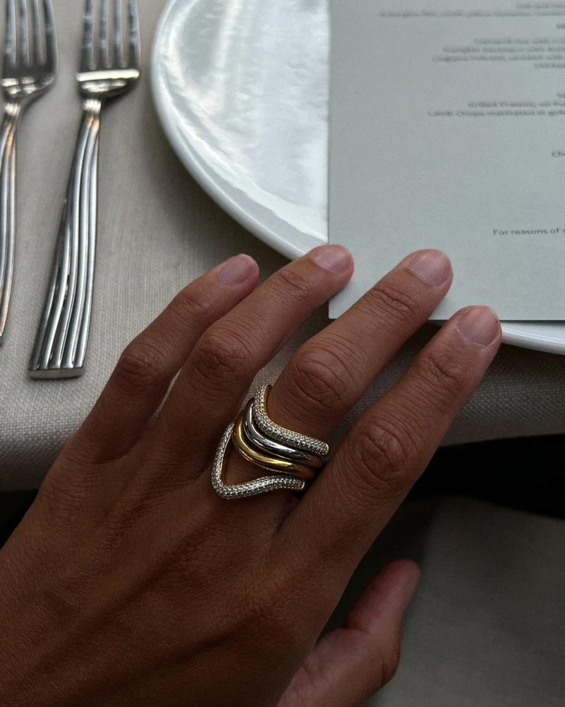 Thorn Band Ring I