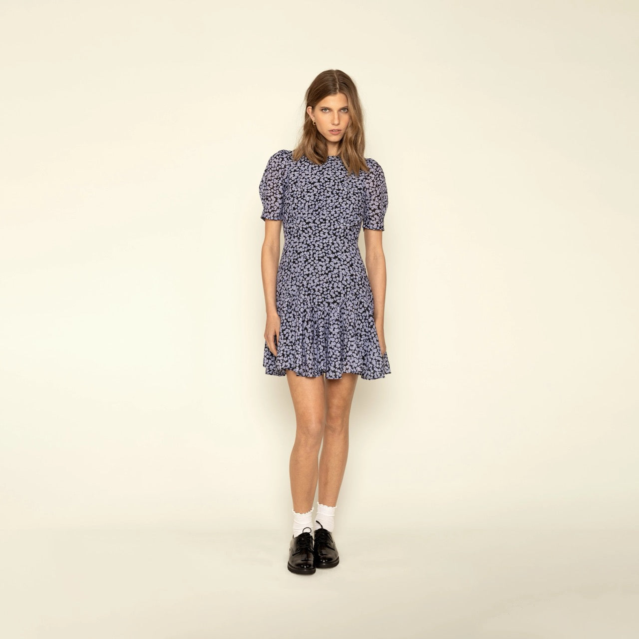 EMMA RETRO FLOWER – Studio Sommerfeldt