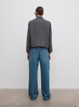 Short curved jacket