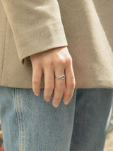 Twisted Deceiver Ring