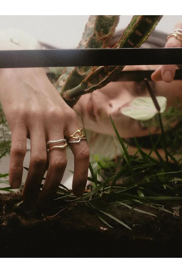 Vesta Ring Gold HP