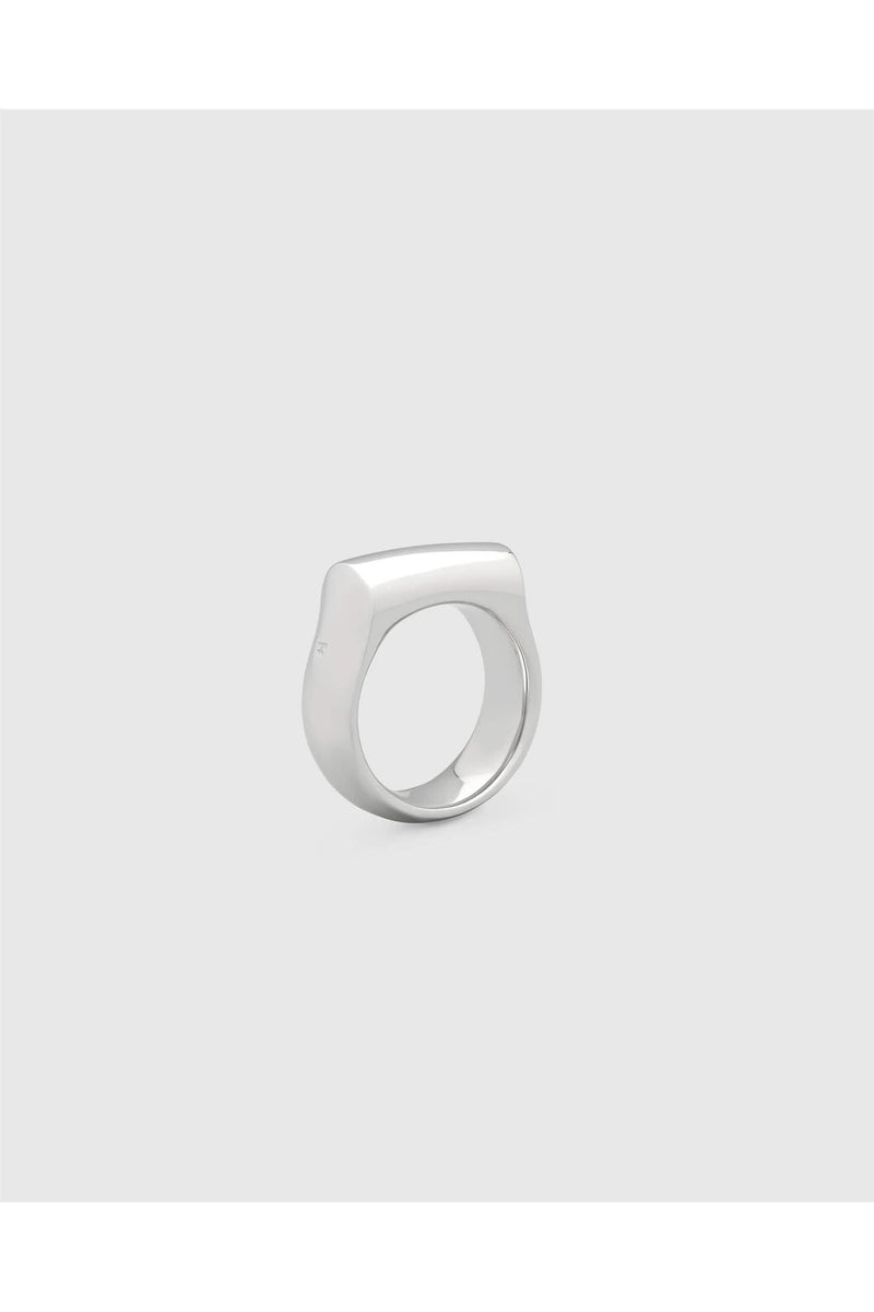 Crest Ring