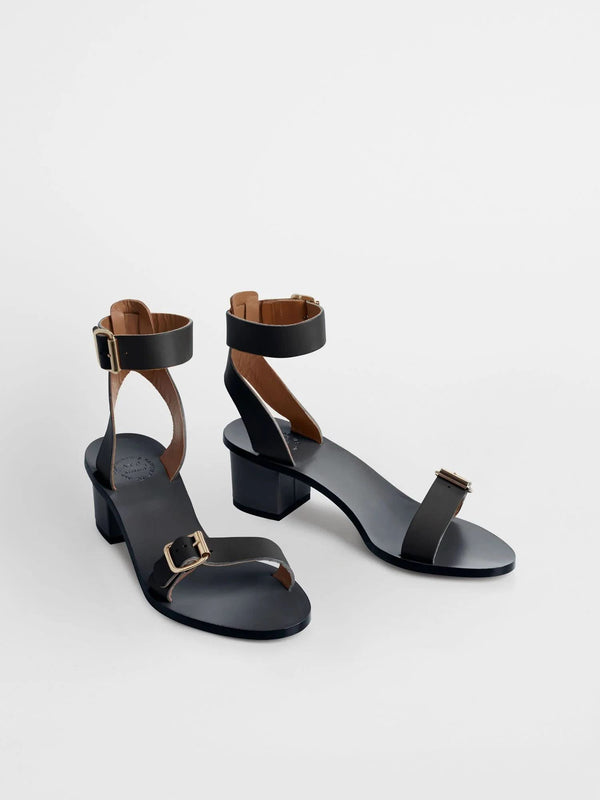 Carmen Black Vacchetta