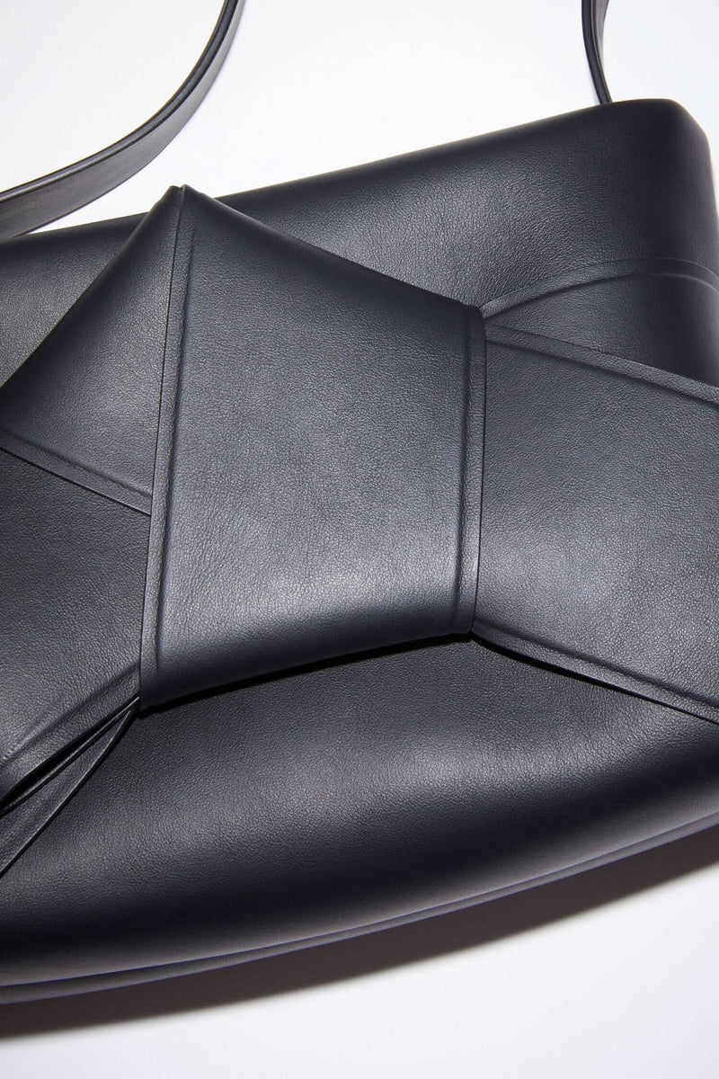 Musubi Shoulder Bag